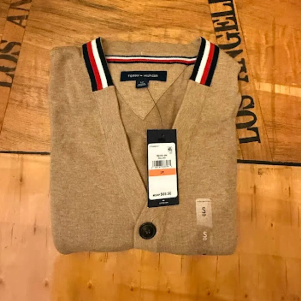 Tommy Hilfiger Men V-Neck Cardigan - Picture 5 of 10